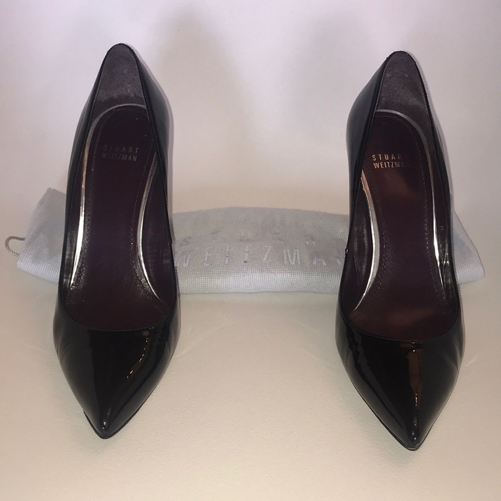 Stuart Weitzman Black patent leather stiletto pump